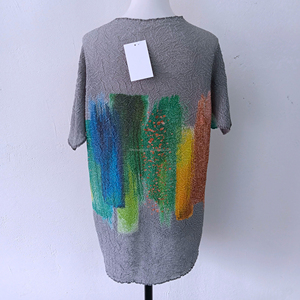 เสื้อยืดแขนสั้นจีบลายศิลปะแบบกำหนดเองสำหรับผู้หญิง เสื้อยืดตัวยาวสำหรับสุภาพสตรี - Product Image 3