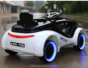 Auto Sportiva per Bambini a Batteria 12V <span class=keywords><strong>con</strong></span> Controllo Remoto tramite App e Ruote Lampeggianti - Product Image 5