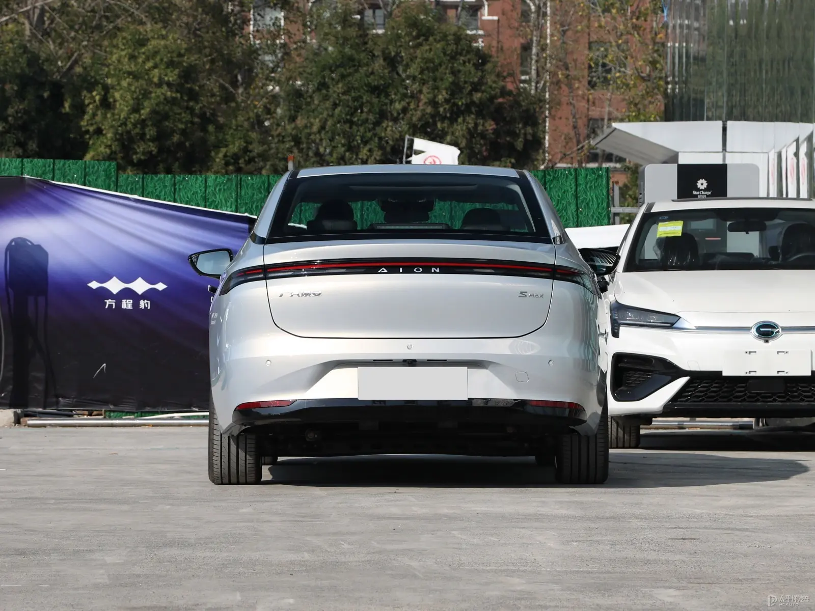 2023 superventas nuevos vehículos de energía Aion S coches eléctricos automotriz China coche eléctrico para GAC Aion S Plus 70 80