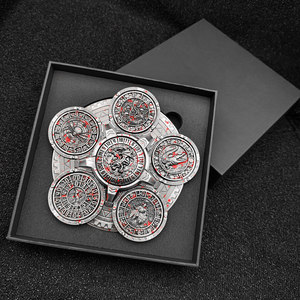 Contador de dados metálico vintage con efecto de salpicaduras de sangre, 7 en 1, con brújula giratoria para accesorios de juegos de mesa Dungeons and Dragons - Product Image 1