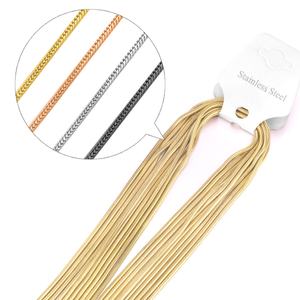 Collier chaîne en acier inoxydable, design de bijoux pour femmes minces, design de chaîne - Product Image 2