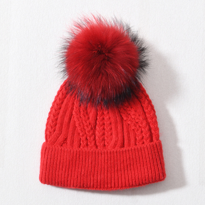 Jxwatcher Bonnet d'hiver doux côtelé avec pompon en vraie <span class=keywords><strong>fourrure</strong></span> amovible, bonnet personnalisé pour femme, vente en gros, chaud pour les voyages - Product Image 3