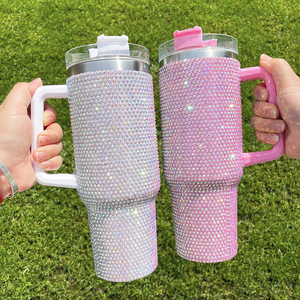 Yipai Nueva Botella de Agua/Taza de Cerveza de Acero Inoxidable con Cristales de Imitación Súper Brillantes, 40oz, con Asa y Pajita - Product Image 3