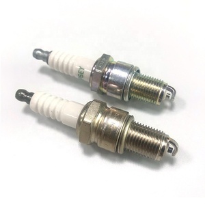 Piezas de repuesto para motor de coche, bujía de iridio, <span class=keywords><strong>precio</strong></span> de fábrica, oem 239242, para <span class=keywords><strong>Maserati</strong></span> - Product Image 3