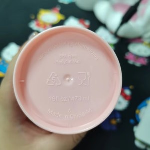 Gepersonaliseerde logo herbruikbare koffiebekers met deksels 16 oz reisbekers magnetronbestendige plastic tumblers mokken voor cadeaus feestjes warme en koude dranken - Product Image 5