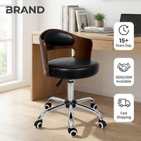 Tabouret de bar enveloppant de style Mid-Century Modern avec dossier ovale découpé, coussin circulaire réglable à vérin à gaz et base à 5 étoiles sur roulettes
