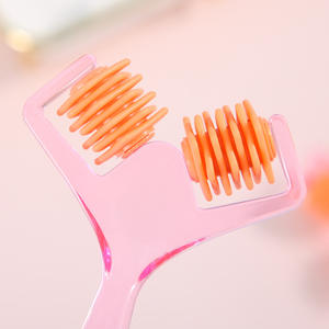 Masajeador de rodillos multifuncional portátil para uso doméstico, con bolas de masaje para brazos y pantorrillas, y masaje con resortes. - Product Image 2