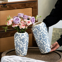 Vase à fleurs en céramique bleu et blanc de style traditionnel chinois antique personnalisé en gros pour la décoration intérieure Vase