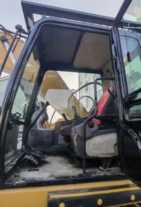 Excavadora de Rendimiento Estable, Excavadora Usada Caterpillar 320D2L 320D2 320D 320CL, Importación de Japón, 20 Toneladas de Peso Operativo, Motor Principal - Product Image 6