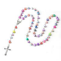 Collier Chapelet Catholique Religieux Mecrt avec Crucifix, Perles Colorées en Pâte Polymère 8mm/6mm, Pendentif Jésus en Alliage de Zinc – Cadeau