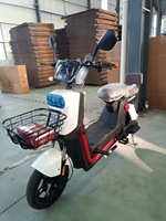 Vélo de cyclomoteur électrique à bas prix avec pédales Scooters de véhicule électrique à deux roues motos 500w vélo électrique pour route de ville