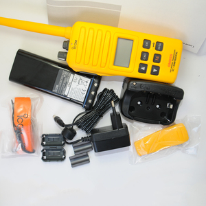 El radio portátil marino VHF ICOM GM1600E está diseñado para embarcaciones de supervivencia compatibles con GMDSS CON BP-252 - Product Image 3