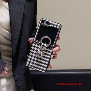 Funda Protectora Plegable Anticaída con Anillo y Diseño de Camelia a Cuadros para ZFlip7, Compatible con ZFlip6/5/4 - Product Image 2