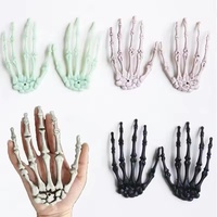 1 paire de mains de squelette, accessoires de décoration d'Halloween, zombies, fantômes, scène effrayante, ornement pour fête d'Halloween, décoration d'horreur pour fête d'Halloween