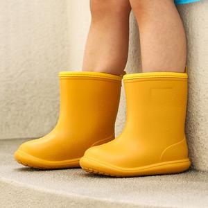 YL7323 Bottes en caoutchouc personnalisées pour enfants Imprimer Prix bon marché Chaussures pour tout-petits Chaussures imperméables pour bébés Bottes de pluie en PVC pour enfants - Product Image 1