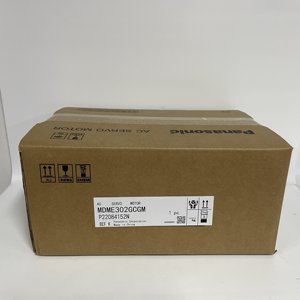 Motor Servo AC Panasonic MDME302GCGM - Product Image 1