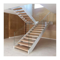 Villa 2 côtés plaque d'acier limon droit sous-sol escaliers en forme de U escaliers en bois main courante escalier en chêne blanc avec lumière led