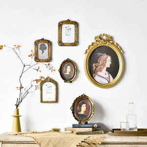 Professional Custom Princess Style Photo Frame Home Decoration Resin Crafts and Customized Gifts Figurines