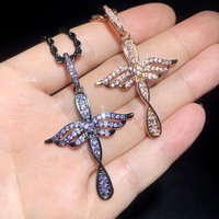 Collier croix ailée en CZ violet rose, bijoux pendentif streetwear pour hommes et femmes