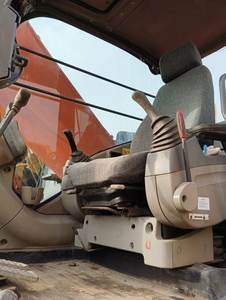 Precio barato Original usado pesado 24 Ton Diesel Crawler HITACHI Excavadora con gran capacidad de trabajo para la venta - Product Image 5