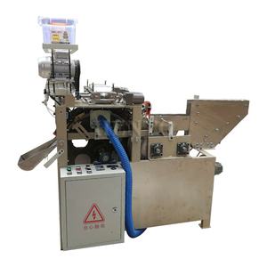 Machine de fabrication de cotons-tiges à prix compétitif / Machine de fabrication de bâtonnets de nettoyage d'oreille en coton à vendre - Product Image 4