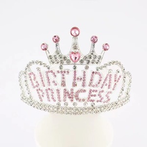 <span class=keywords><strong>Accessori</strong></span> personalizzabili della corona del regalo di compleanno delle donne con il cristallo di strass <span class=keywords><strong>per</strong></span> la fornitura diretta della fabbrica delle decorazioni di nozze - Product Image 3