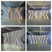Fournitures de fête personnalisées, toile de fond de mariage moderne, forme de vague blanche, PVC 3D, décoration de scène de mariage avec lumière LED
