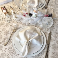 Serviettes de table rectangulaires en lin brodées flocons de neige, douces, respectueuses de la peau, réutilisables, lavables en machine, décoratives pour fêtes
