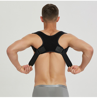 Orthèse dorsale personnalisée pour le soulagement des douleurs dorsales avec design blanc disponible en 5Xlideal pour la correction de la posture en livraison directe