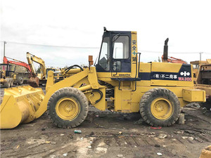 Chargeuse sur pneus Komatsu WA100 Wa300 Wa320 d'occasion en bon état - Product Image 3