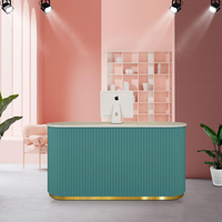 Bureau de réception moderne minimaliste en bois personnalisable, matériau MDF de haute qualité, usage commercial pour écoles, hôpitaux, hôtels, supermarchés