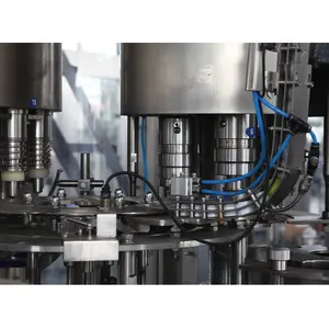 Betrouwbare Fabriek Directe Verkoop 8000bph Meervoudige Functie Volautomatische Fles Mineraalwater Vulmachine