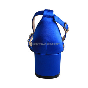 1 paio di <span class=keywords><strong>scarpe</strong></span> con tacco largo <span class=keywords><strong>taglia</strong></span> <span class=keywords><strong>5</strong></span> - Product Image 3