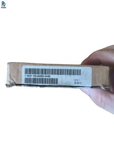 6ES7 135-4GB52-0AB0 PLC โมดูลเอาต์พุตแบบอะนาล็อกส่วนประกอบระบบอัตโนมัติทางอุตสาหกรรม 24V การส่งสัญญาณสูง - Product Image 1