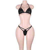 Tenues de danse exotiques sélectionnées : Ensembles de lingerie deux pièces éclatants, strings, tenues de danseuse pour festivals et raves, équipement de scène et de club.