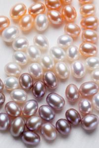 חרוזי פנינה מתוקים בצורת טיפת אורז אובלית מושלמת 6-11 מ\\\"מ 5A סיטונאי - Product Image 5