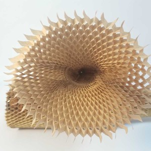 <span class=keywords><strong>Material</strong></span> de Protección de Papel de Panal Kraft Degradable y Reciclable, Venta al por Mayor de Fábrica, <span class=keywords><strong>Material</strong></span> de Amortiguación Protector para Botellas de Vino - Product Image 2
