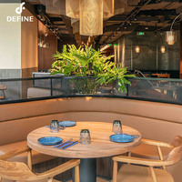 Turnkey Lösung leicht luxuriös modern benutzerdefiniert langlebig hölzern Restaurant-Möbel-Set mit Standsitzen