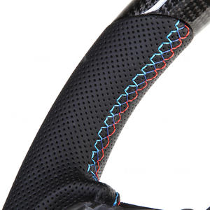 <span class=keywords><strong>Volant</strong></span> de course universel de luxe en fibre de carbone Baytak avec écran LED pour les modèles Série 5 G20-G32 G15 G01-G02 pour le <span class=keywords><strong>drift</strong></span> - Product Image 3