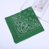 Bandanas carrées en satin, foulards en tissu 100 % coton respirant, imprimés avec graphismes personnalisés, fabrication directe usine, pour B2B, OEM