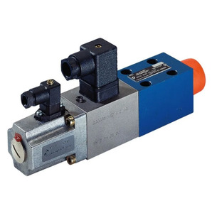 R900703811 VT-DFP-A-2X/G24K0/0/V วาล์วควบคุมทิศทางไฮดรอลิกแบบสามทางชนิดสัดส่วน 350 บาร์ - Product Image 4