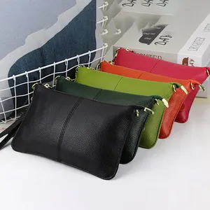 2021 hot-selling women's bag full head layer cowhide ladies one-shoulder messenger bag factory direct leather clutch