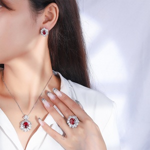 Fashion Eco-friendly Copper 10*12mm Red Cubic Zirconia Floral Pendant <b>Earring</b> Ring <b>Set</b> Elegantes Ladies Jewellery <b>Set</b> - Product Image 6