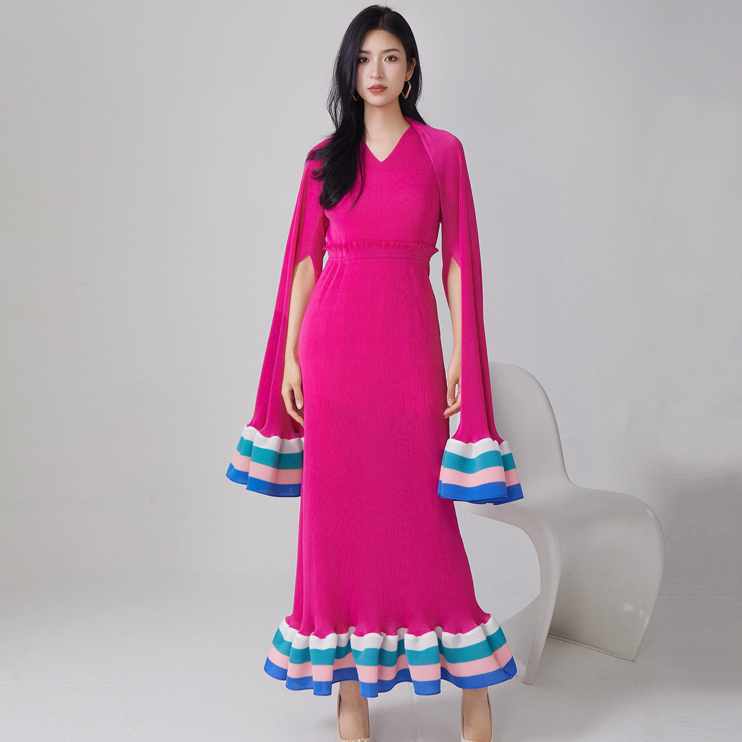 สีแดงม่วง