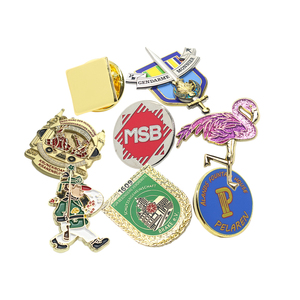 Hot Mới Thiết Kế Dành Cho Người Lớn Trò Chơi Đua Xe Ve Áo Pin Hat Cổ Áo Quần Áo Kim Loại Phù Hiệu <span class=keywords><strong>2025</strong></span> Kim Loại Thủ Công Mỹ Nghệ UV In Ấn Men Pins <span class=keywords><strong>Epoxy</strong></span> - Product Image 6