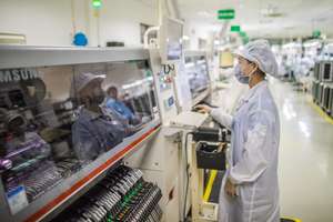 Couverture thermique de survie ultra-légère pour l'extérieur, tente d'urgence et sac de couchage pour les aventures en plein air - Product Image 6