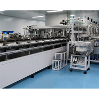 Ligne de production entièrement automatique OEM pour kits de perfusion jetables, machine d'assemblage de tubes de perfusion IV médicaux avec assemblage multi-stations