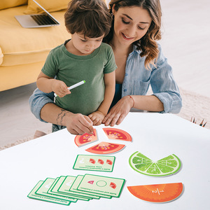 Tablero <span class=keywords><strong>de</strong></span> fracciones <span class=keywords><strong>de</strong></span> madera Montessori, 13 discos, aprendizaje <span class=keywords><strong>de</strong></span> fracciones, conteo, ayuda educativa para niños pequeños - Product Image 2