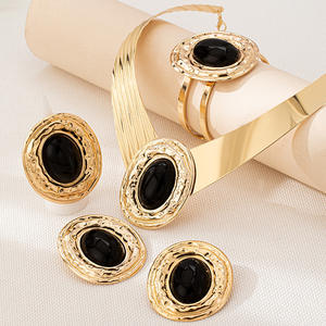 Kaimei 2026 신상품 트렌드 새로운 블랙 보석 칼라 귀걸이 팔찌 세트 보헤미안 보석 금도금 블랙 수지 목걸이 - Product Image 5