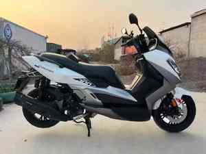 Motocyclettes d'<span class=keywords><strong>occasion</strong></span> Tairong <span class=keywords><strong>300</strong></span> 300cc <span class=keywords><strong>Scooter</strong></span> à essence avec une vitesse maximale de plus de 80 km/h Scooters à essence - Product Image 4